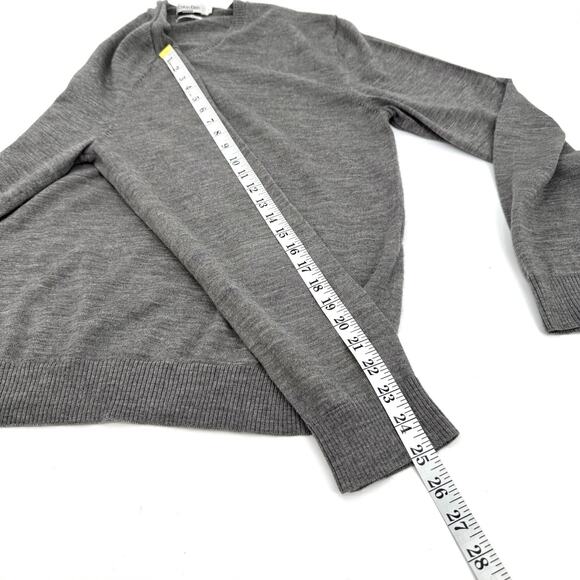 CK Calvin Klein Extra Fine Merino Wool V-Neck Gray Sweater Men’s Size Large - Picture 6 of 6